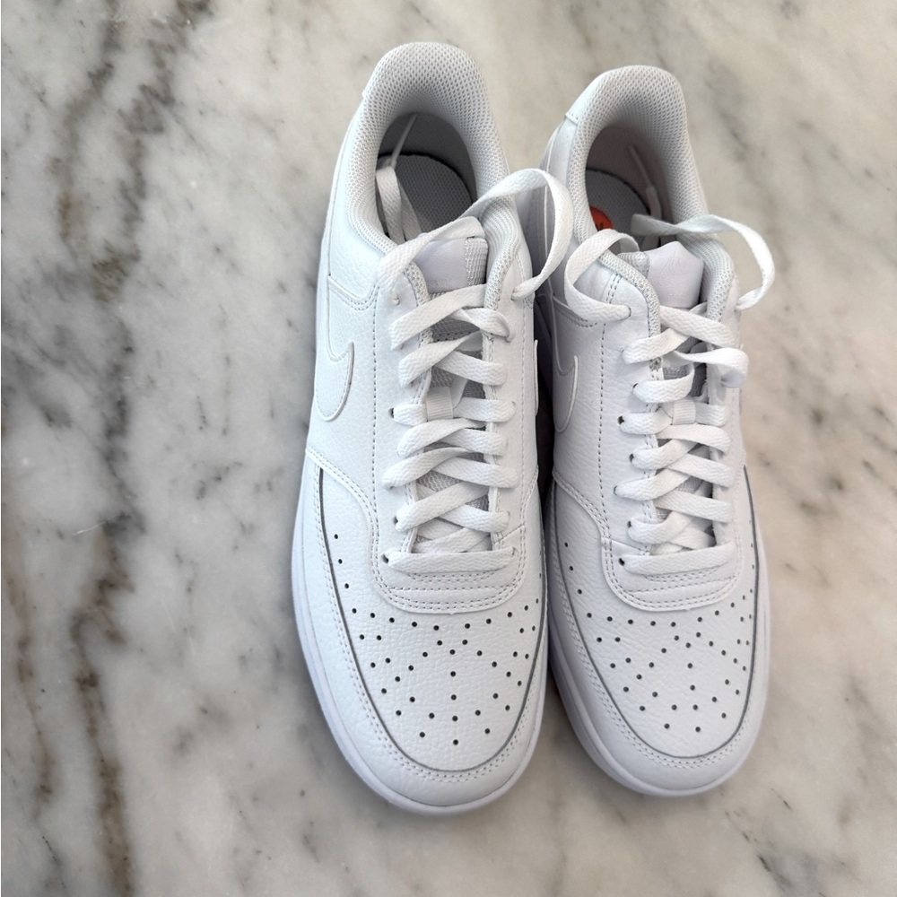 Women’s Nike Court Vision Size  11w - Picture 7 of 7